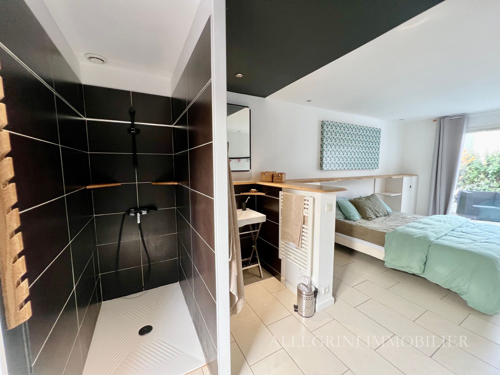 3 chambres, fer et planche à repasser, Wi-Fi gratuit, draps fournis