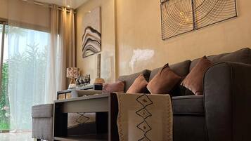 TV connectée, table de tennis de table