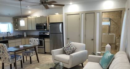Cozy coastal cottage in Goodland