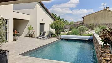 Piscine extérieure