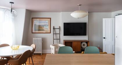 Scenic 1-bedroom rental in Newburgh