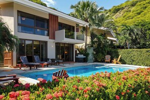 Pool - Villa with an Ocean View and Private Pool In Bahia Pez Vela Resort (Guanacaste Province)