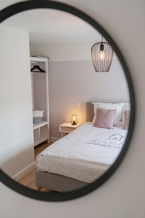 4 bedrooms, iron/ironing board, travel cot, free WiFi