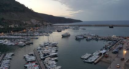 Mami "Holiday House"