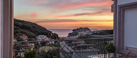 Luxury Apartment | Balcony view