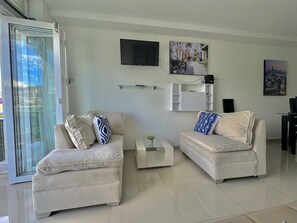Smart TV, stereo