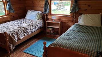 2 bedrooms, iron/ironing board, bed sheets