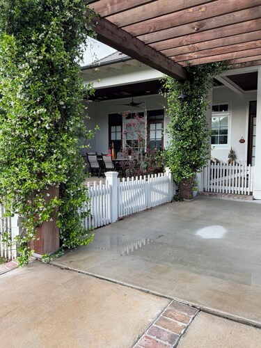  LexiLanka luxury apartment-Near LSU / Stadium, L'Auberge, downtown & airport