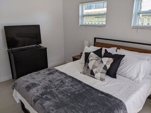 2 bedrooms, memory foam beds, desk, iron/ironing board