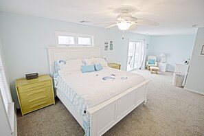 4 camere, ferro/asse da stiro, Wi-Fi gratuito, lenzuola