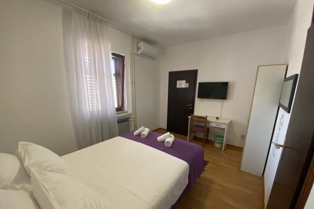Double Room | Free WiFi