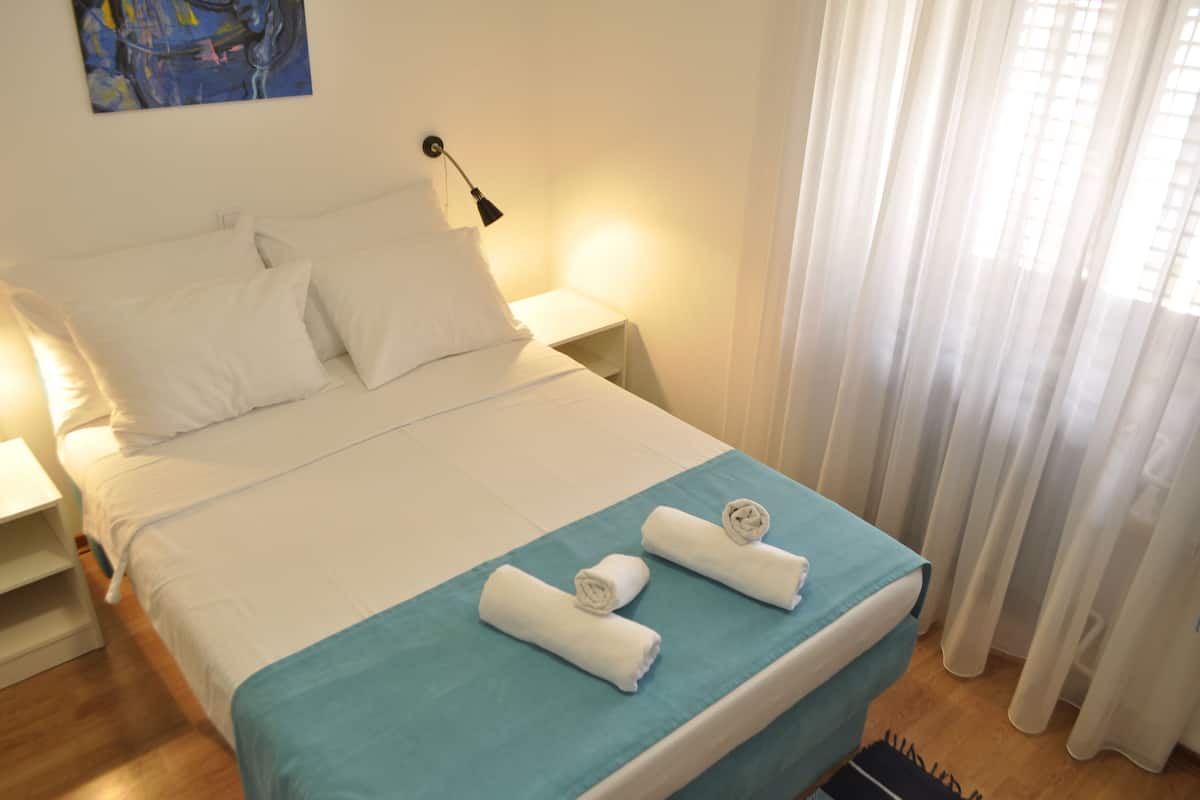 Double Room | Free WiFi