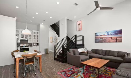 Luxury Island Home | Pool, Parking & Walk to Beac