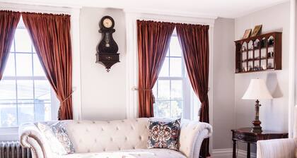 The Clipper - 1747 Historic Isaac Pierce House 1st Floor