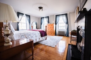 2 عدّة غرف نوم ومكتب ومكواة/لوح كي وواي فاي مجانًا