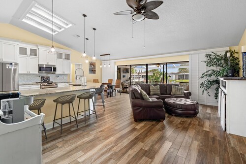 Gray Dolphin — Waterfront Home with Heated Saltwater Pool, Dock & Kayaks