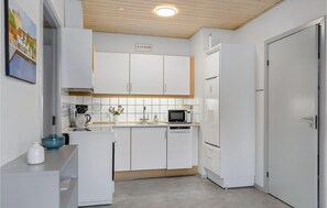 Kühlschrank, Herdplatte, Geschirrspüler