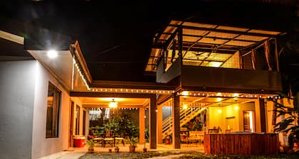 Full House Family Fun... 100% Inside New & Remodeled. With a Spectacular View