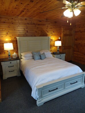 1 bedroom, WiFi - Eastern Beacon Inn Room 3 (Lubec)