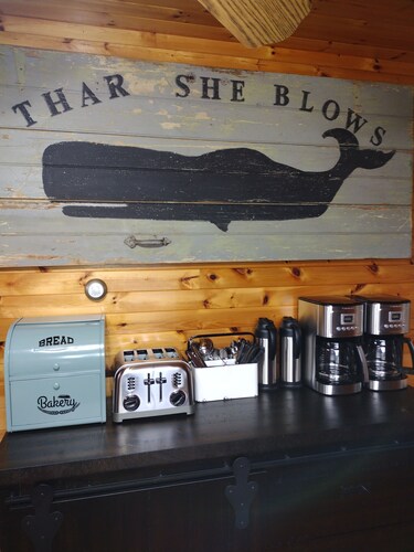 Eastern Beacon Inn Room 3