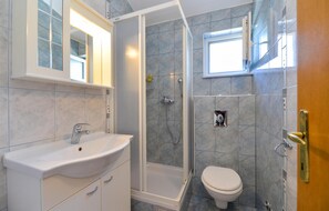 Een douche, een haardroger