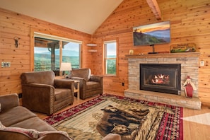 Smart TV, fireplace