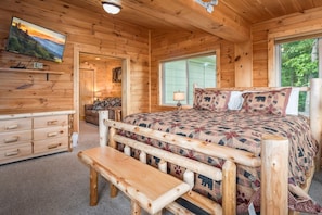 2 bedrooms, travel crib, free WiFi, bed sheets