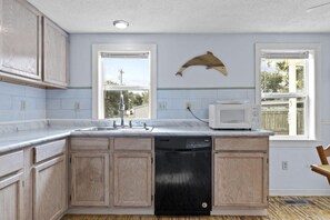 Casa, 2 habitaciones | Cocina privada