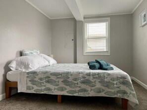5 habitaciones, escritorio, tabla de planchar con plancha y wifi gratis