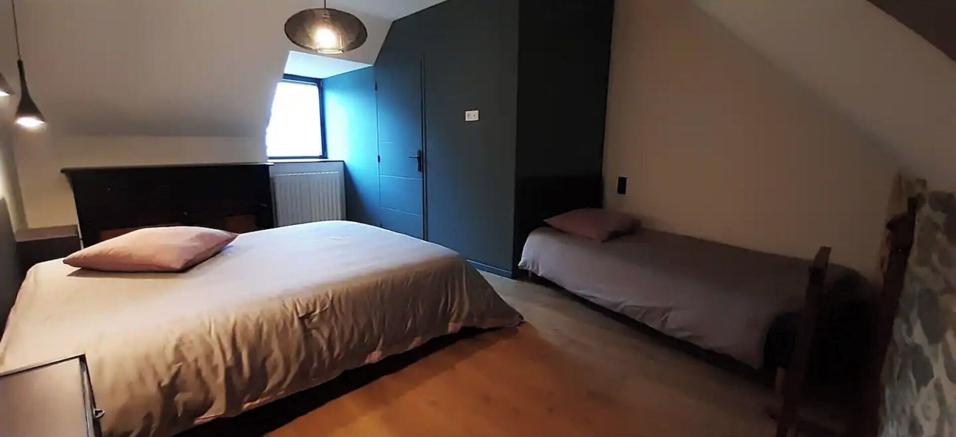 3 bedrooms, iron/ironing board, free WiFi