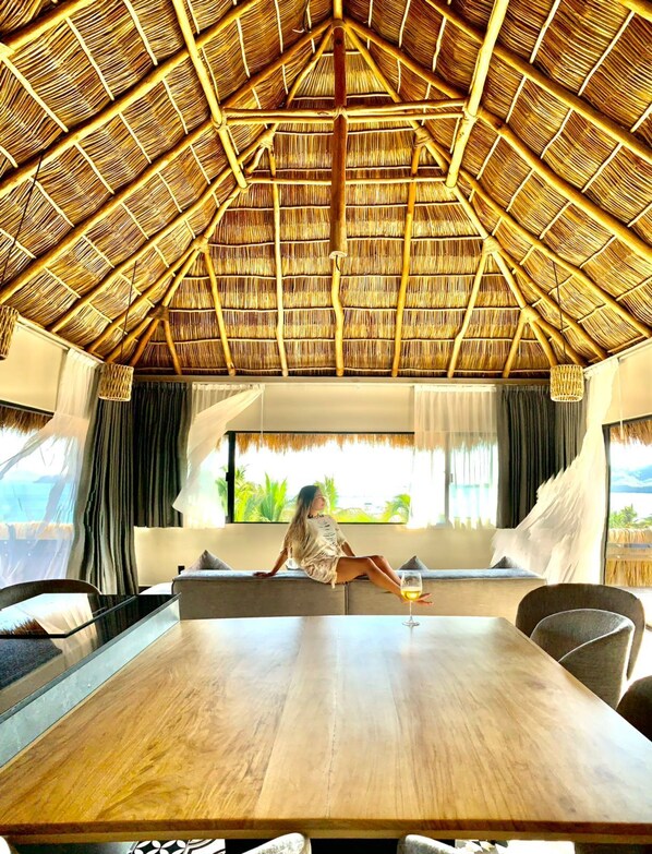 Panoramic Villa | Blackout drapes, soundproofing, iron/ironing board, free WiFi