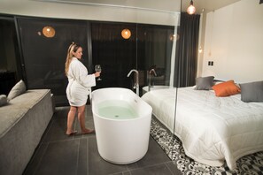 Honeymoon Room, Ocean View | Blackout drapes, soundproofing, iron/ironing board, free WiFi - Casa Tilmacalli Hotel Boutique (Pérula)
