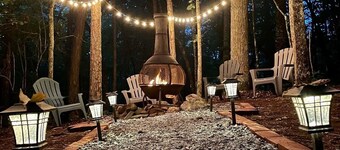 Mountain Cabin with creek and hiking trail! Minutes from Blue Ridge