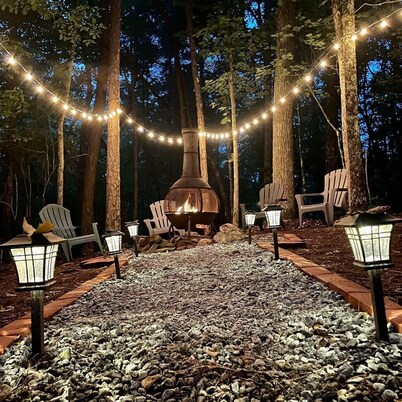 Mountain Cabin with creek and hiking trail! Minutes from Blue Ridge