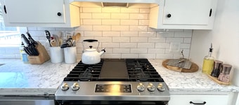 **Vineyard Vacation Retreat** -3 BR