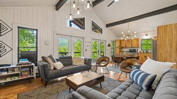 TV connectée, cheminée