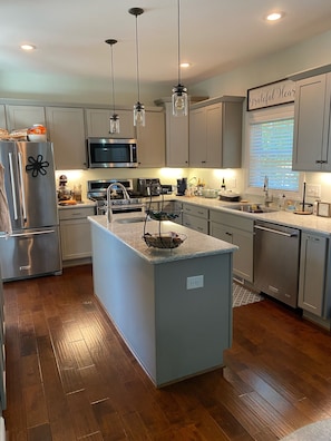 Fridge, microwave, oven, dishwasher
