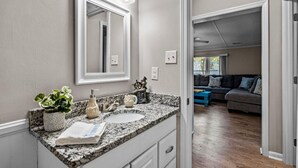 Ferienhaus, 4 Schlafzimmer | Badezimmer