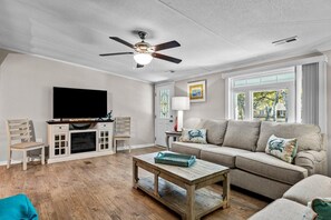 Interior - Sandy Feet (Harkers Island)