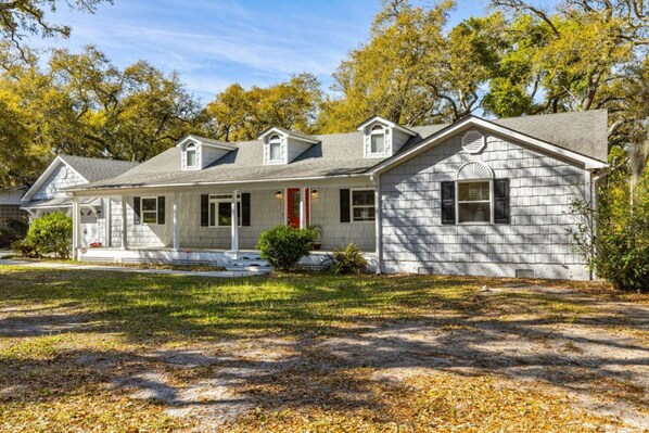 House, 4 Bedrooms | Exterior - Sandy Feet (Harkers Island)