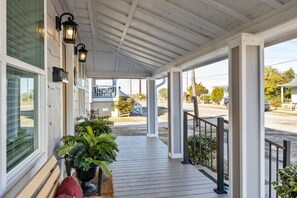 House, 2 Bedrooms | Terrace/patio - Conch's Point Cottage (Morehead City)
