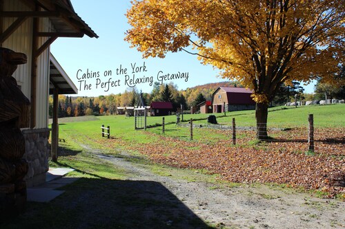Cabins on the York - Cabin #4 - Wolf Cabin