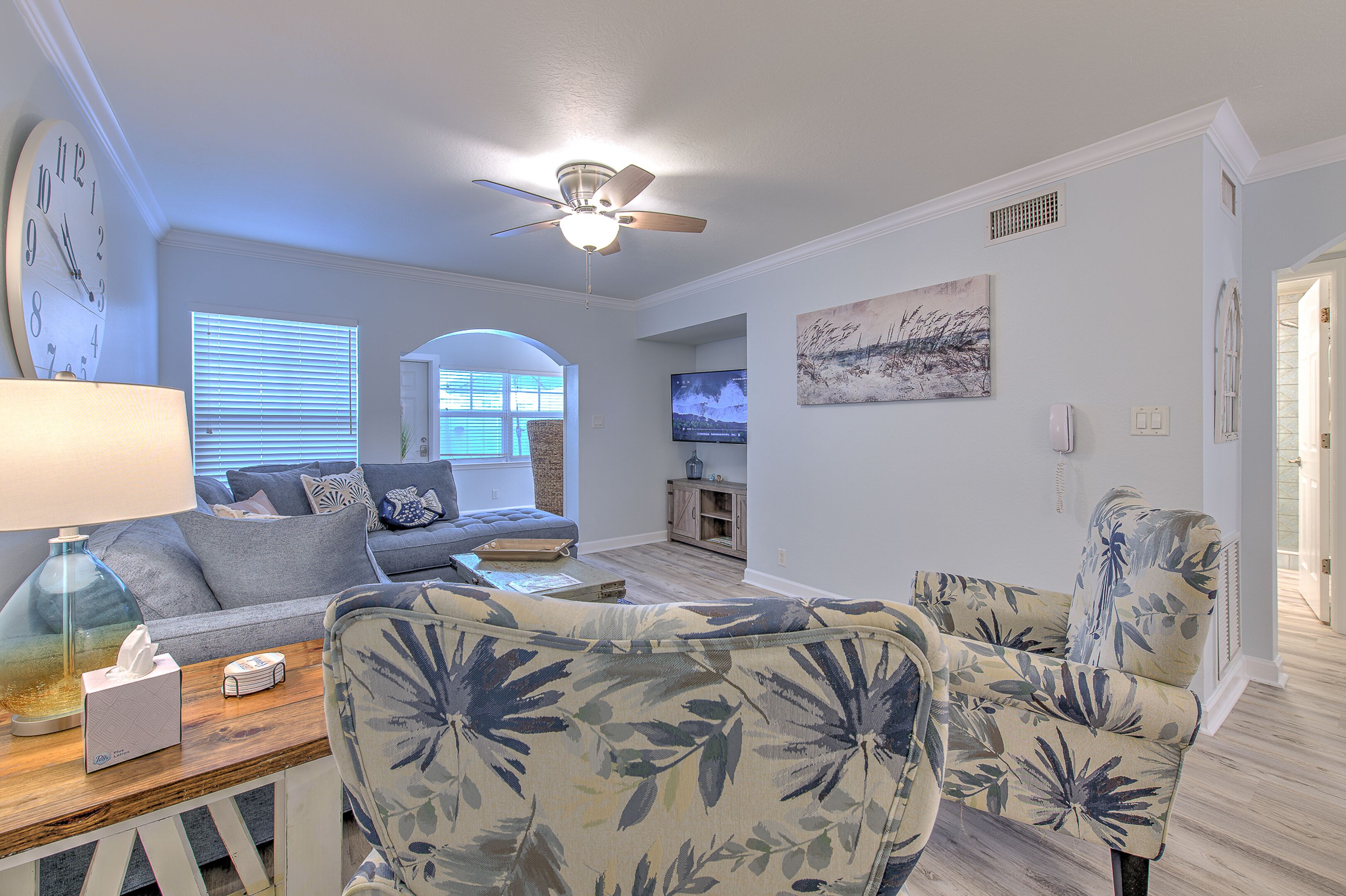 VITAMEN SEA AND OCEAN WAVES 3 BDRM RETREAT