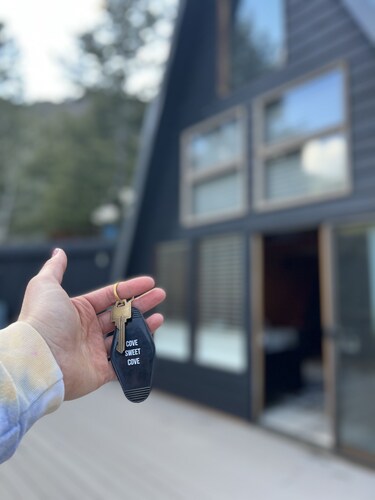 Holter Lake Water Front Cabin