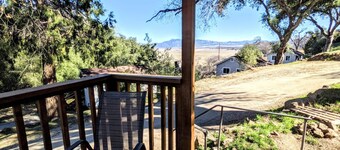 # 2. Eagle's Perch - 1 Bedroom Cabin with Fireplace & Views