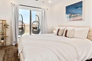 Condo, 3 Bedrooms | 3 bedrooms, individually decorated, individually furnished