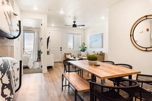 Condo, 3 Bedrooms | Dining