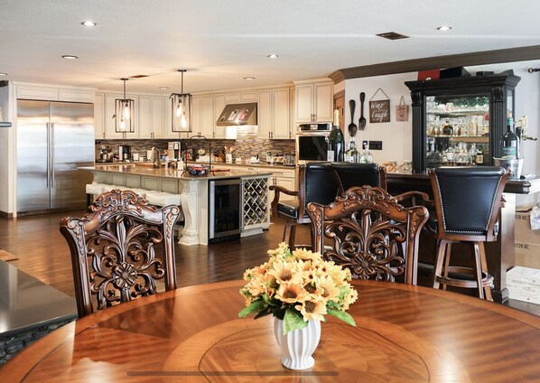 Bar (in der Unterkunft)