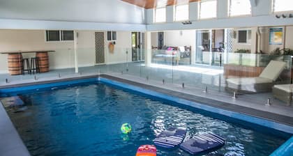 Clarence Homestead - Swim & Relax in the Mountains