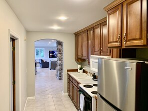 Interior - Stunning Keuka Lake House! Kayak, SUP, fish, swim, campfires (Penn Yan)